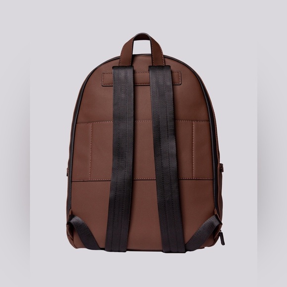 New GUESS MENS Backpack - Picture 2 of 4